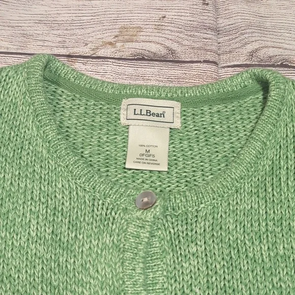 L.L. Bean Women's Green Knit Cotton Button Front Cardigan Size M - Picture 2 of 10